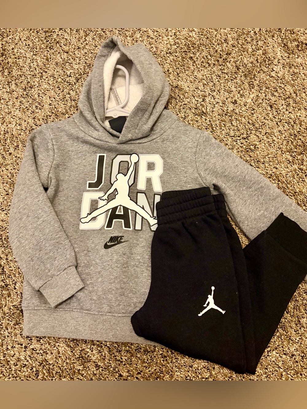 Nike Jordan Toddler Gray Hoodie & Black Jogger Set